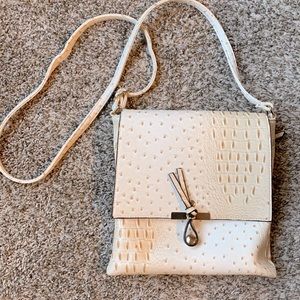 Alligator print crossbody unbranded